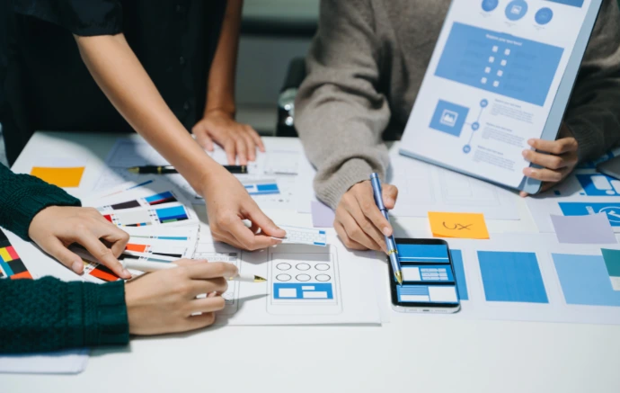 Odoo consultants defining custom module strategy